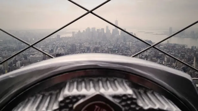 热固型商业轮转印刷机烘箱温度曲线对纸张起翘波浪纹的调控 - 主题深度配图
